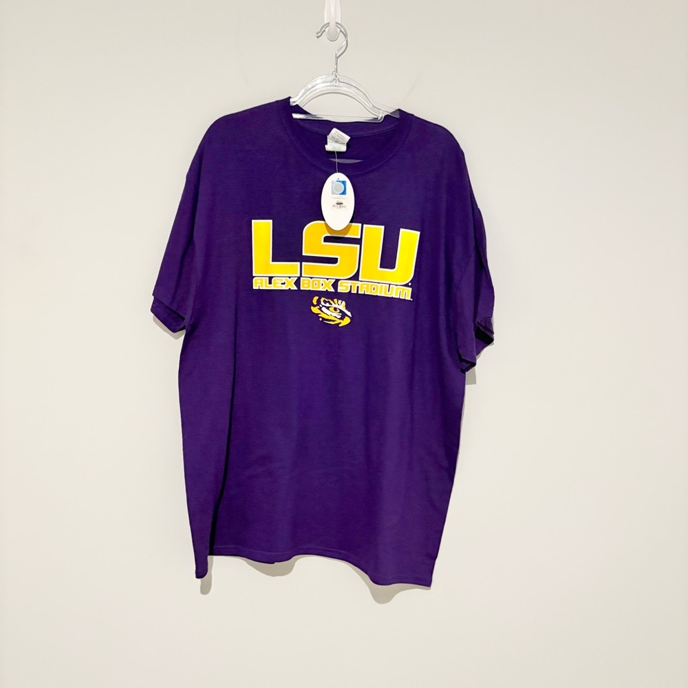 Gildan Bayou Apparal LSU Tigers Alex Box Stadium Shirt Purple size XL